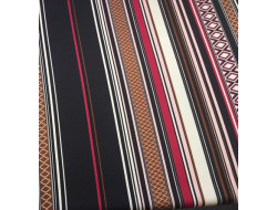 Tissu rayé rouge, rose... sur fond noir
