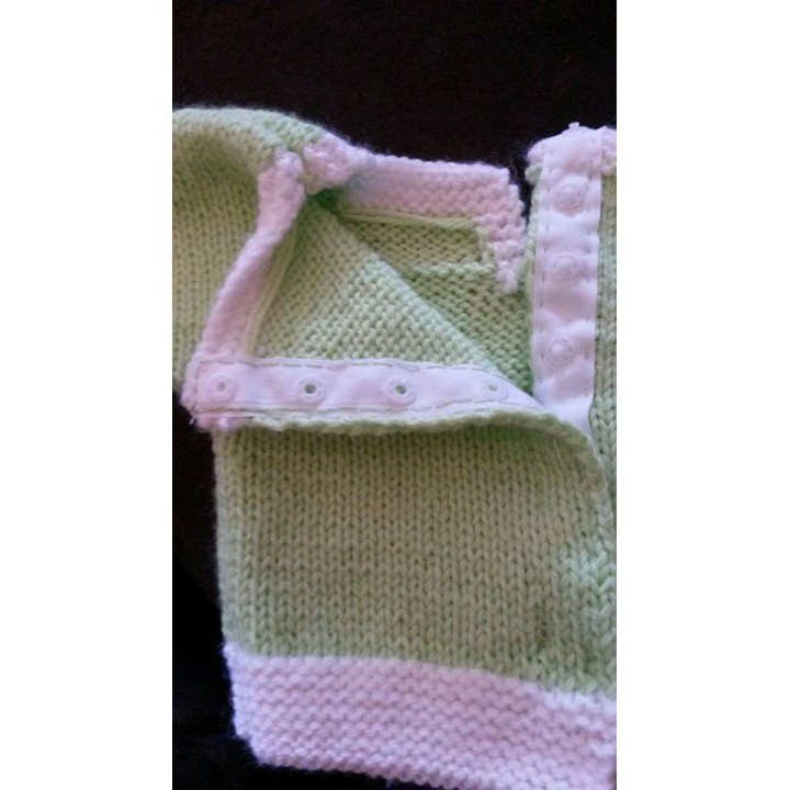 Boutons pression sur bande rose  - 2