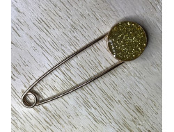 Broche épingle kilt métal doré