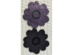 Écusson thermocollant - fleur brodée avec petits sequins noir ou gris  - 1