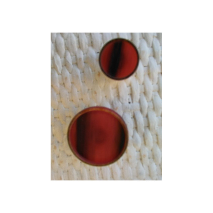Bouton couture rouge 15 et 25 mm  - 1