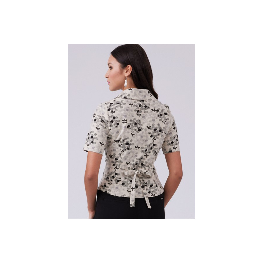 Patron gilet boutonnée pour femmes - Mc Call's M8451  - 8