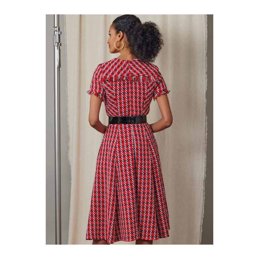 Patron Robe pour jeunes femmes - Vogue 2046  - 5
