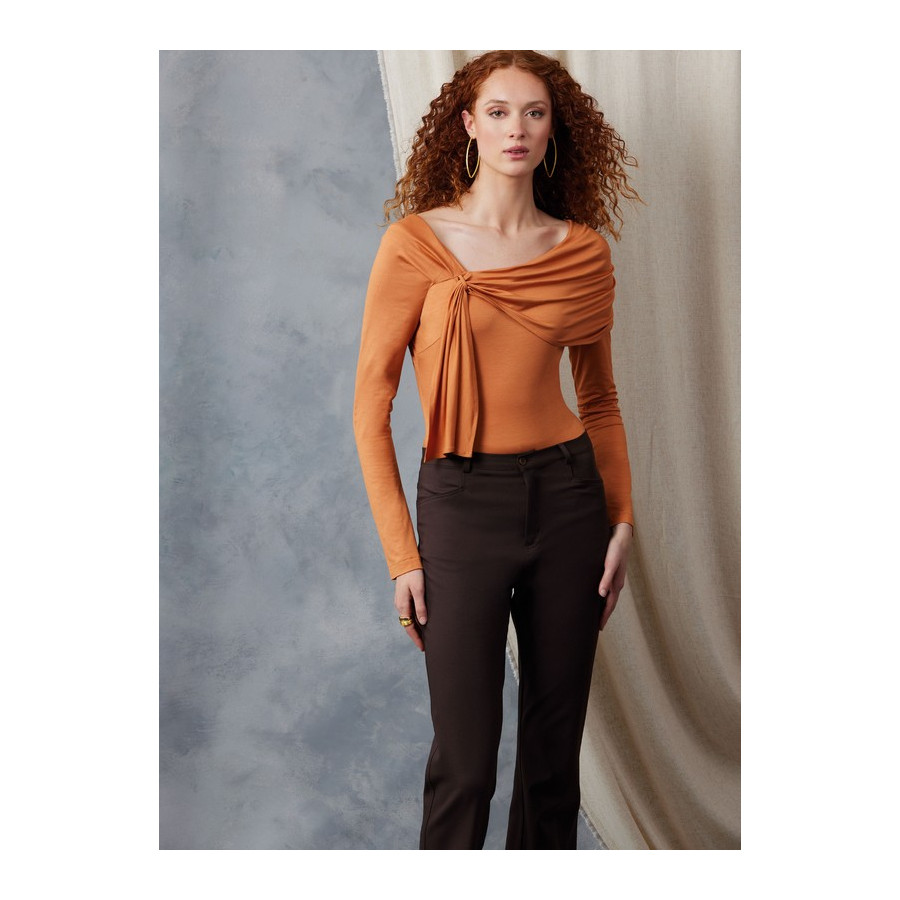 Patron Corsage-culotte pour jeunes femmes - Vogue 2049  - 4