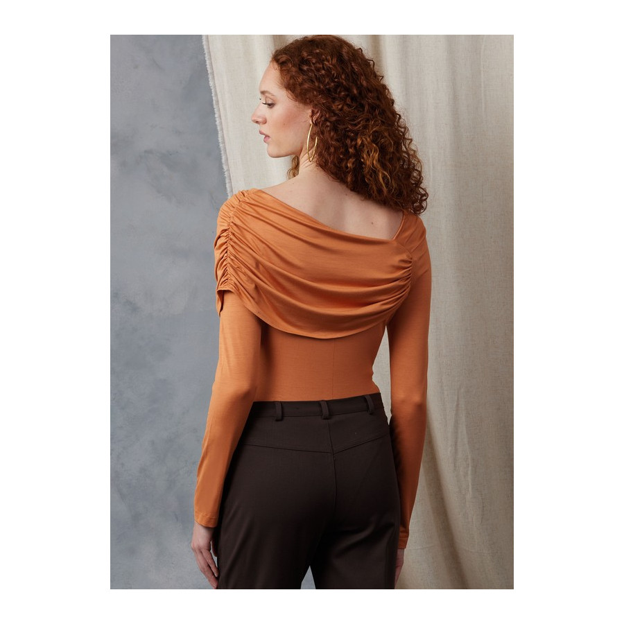 Patron Corsage-culotte pour jeunes femmes - Vogue 2049  - 5