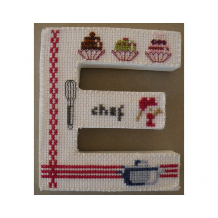 Lettre DMC textile à customiser T  - 3