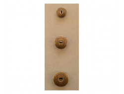 Bouton bronze avantgarde et tradition