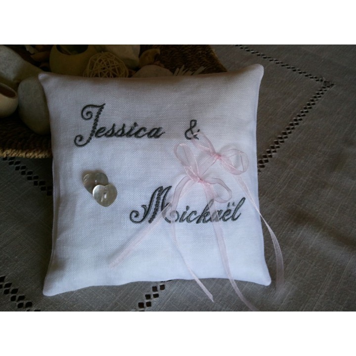Coussin personnalisé pour alliances  - 2